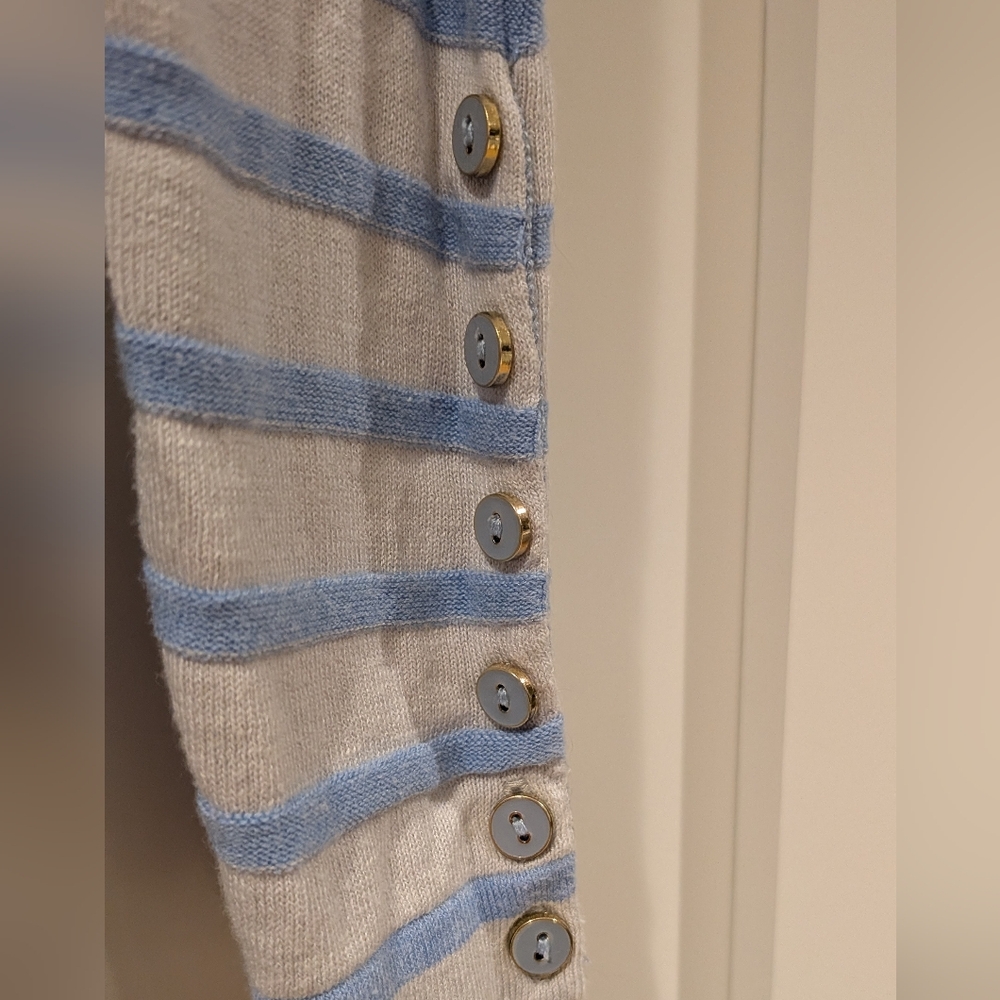 J McLaughlin Spring/Summer Lightweight Sweater. B… - image 5